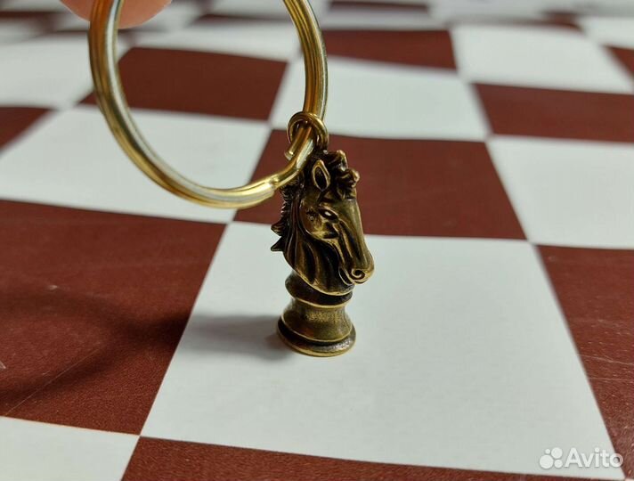 Брелок Шахматный конь из латуни
