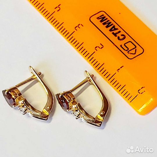 Золотые серьги