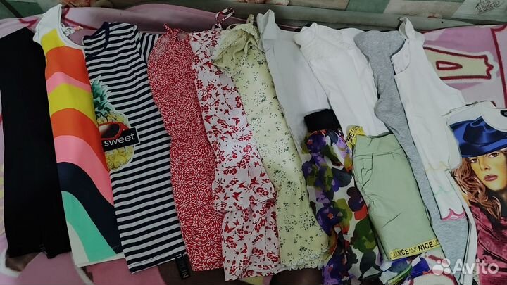 Одежда на девочку 10-12 лет