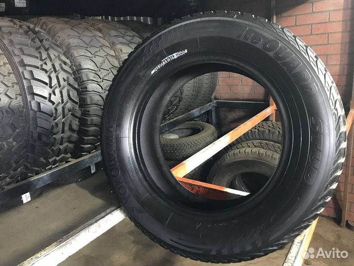 Yokohama Ice Guard Stud IG55 215/65 R16 102T