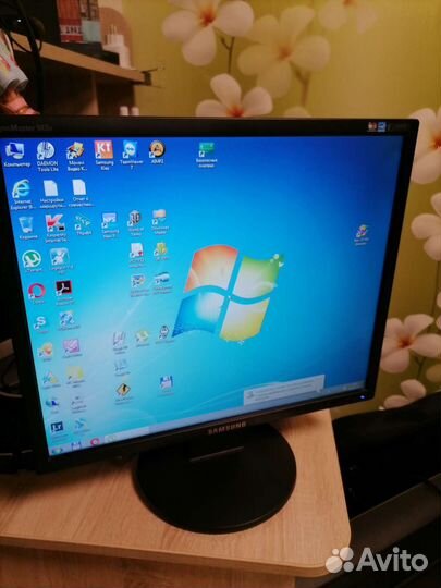 Монитор Samsung 19“