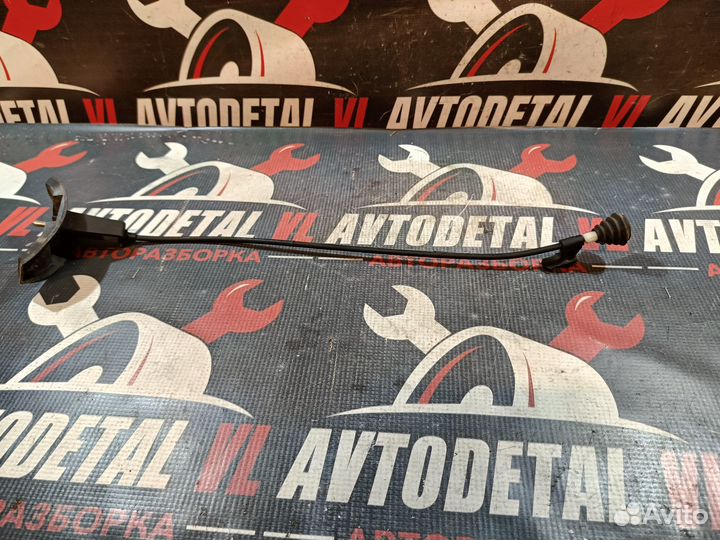 Трос лючка бензобака Opel Astra H