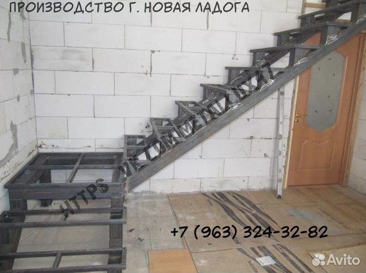 Лестница кованая металлокаркас