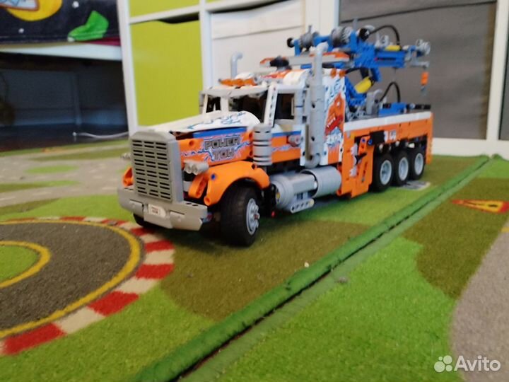 Lego technic 42128 оригинал