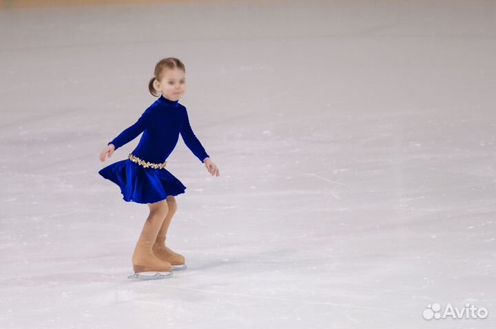 Продам платье для фигурного катания