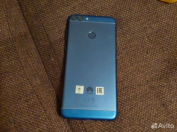 Телефон Huawei p-smart 2018