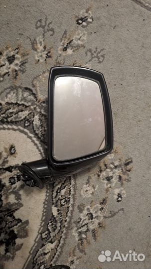 Зеркало левое и правое на hyundai coupe (tiburon)