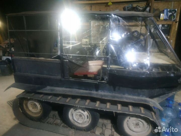 Гусеничный снегоболотоход амфибия 