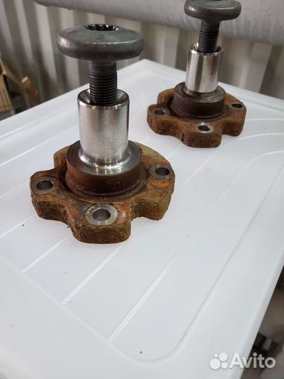 Задние ступицы на VW Jetta