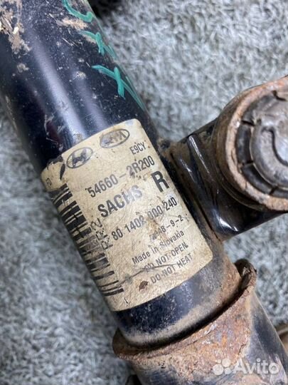 Стойка подвески передняя правая Hyundai I30