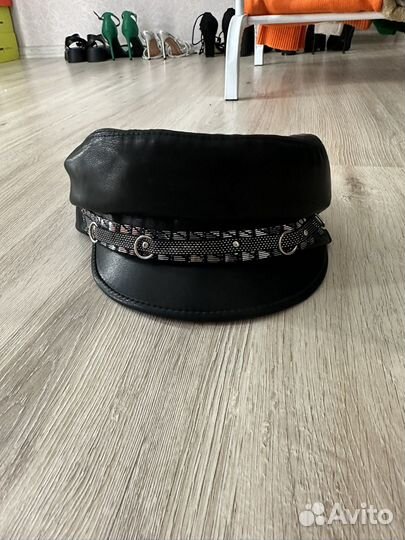 Кепка женская