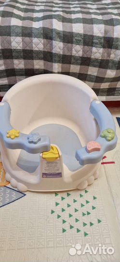 Стульчик для купания kidfinity