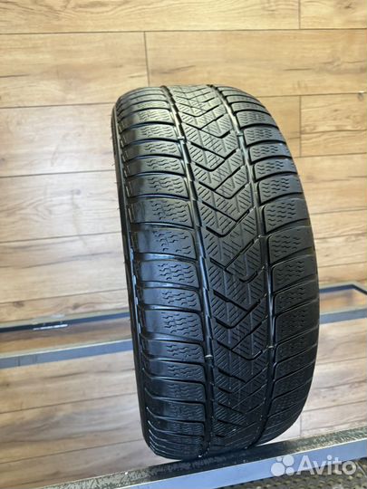 Pirelli Winter Sottozero 3 245/45 R18 100V