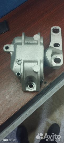 Опора двигателя