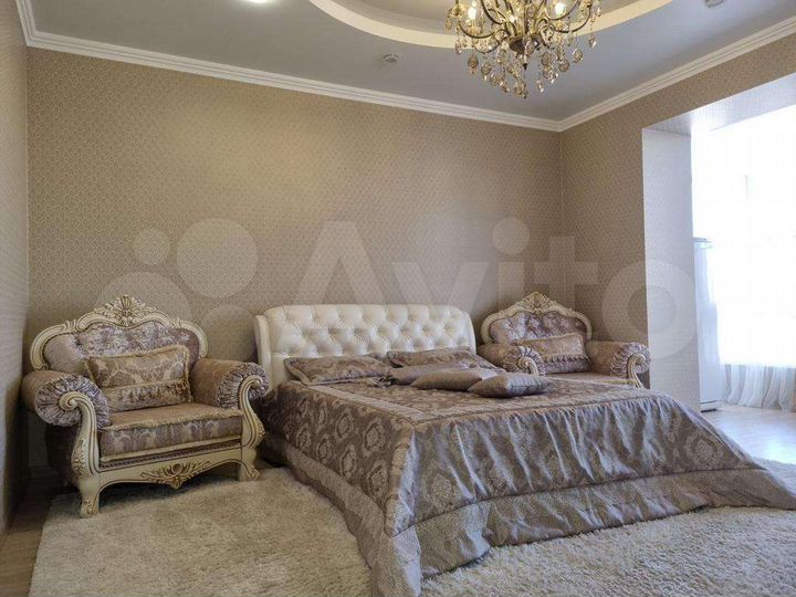 3-к. квартира, 97 м², 1/3 эт.