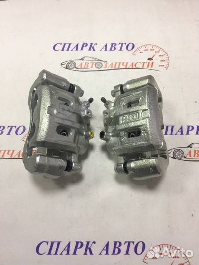 Суппорт тормозной передний правый/левый MMC Pajero