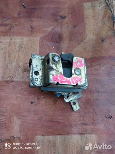 Замок двери Daewoo Nexia