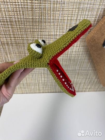 Логопедическая игрушка варежка