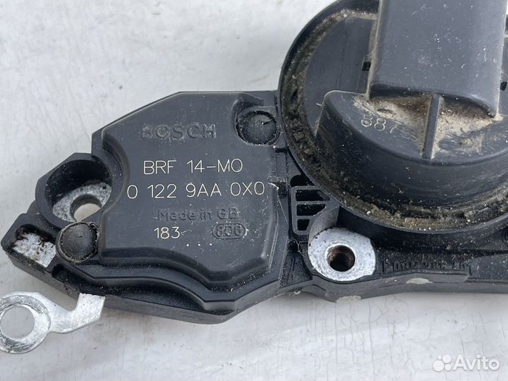 Регулятор генератора M137 для Mercedes W220, C215