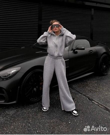 Спортивный костюм на флисе женский теплый