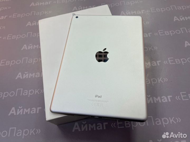 Apple iPad 2018 32Gb Wi-Fi Silver