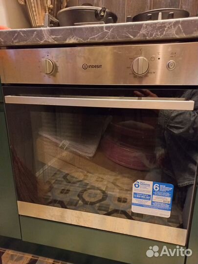 Газовый духовой шкаф Indesit IGW 620 IX