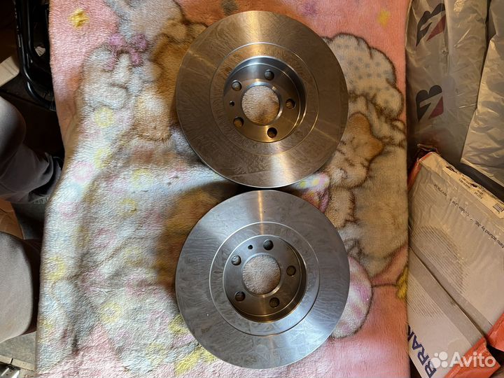 Тормозные диски перед VW, skoda, audi