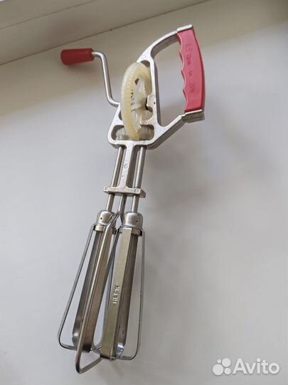 Миксер кухонный ручной новый