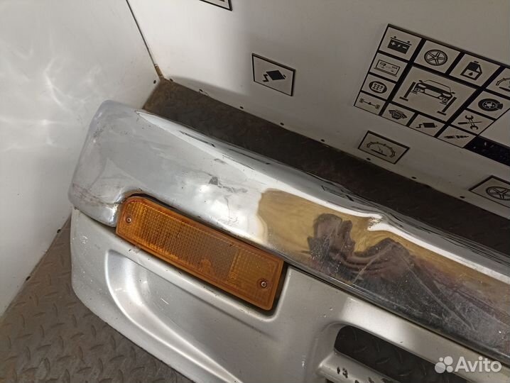 Бампер передний для Toyota 4 Runner / Hilux Surf