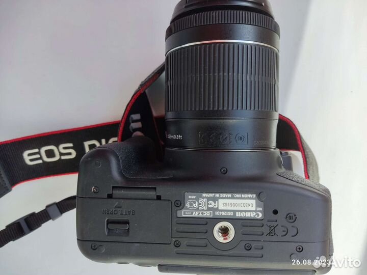 Зеркальный фотоаппарат canon 700d