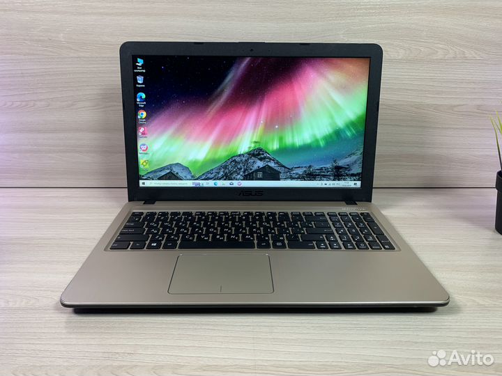 Ноутбук Asus Intel 4 ядра/SSD/Гарантия