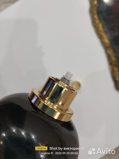 Ambre Superfluid Les eaux primordiales