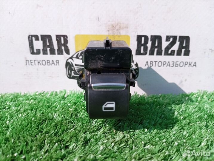 Кнопка стеклоподъемника Ford Mustang