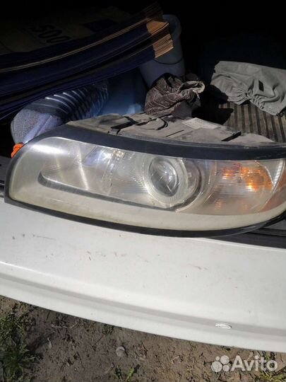 Фара volvo s40