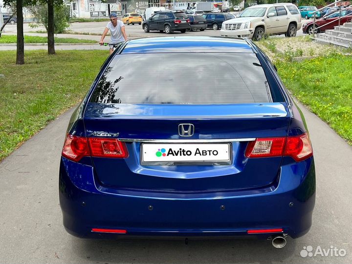 Honda Accord 2.0 AT, 2011, 170 800 км