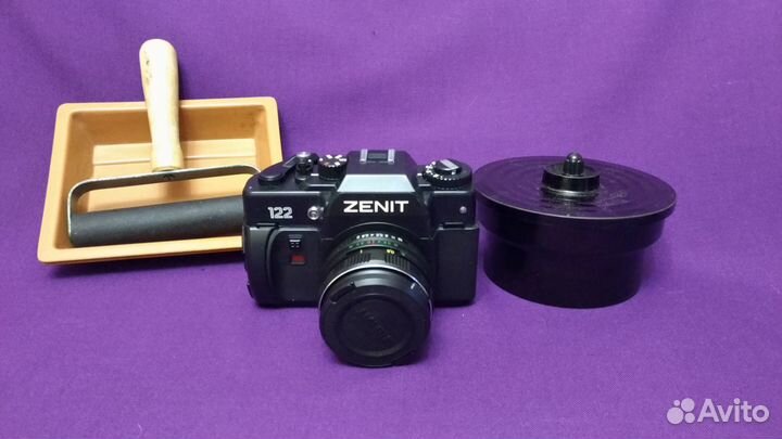 Фотоаппарат Zenit 122, Банка для фото пленки