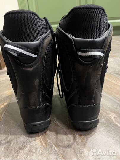 Сноубордические ботинки 38
