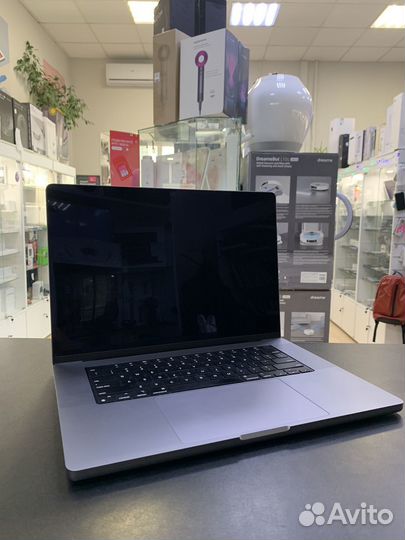 Б/У MacBook Pro 16 (2021 M1Pro/32/512Gb) 18 циклов