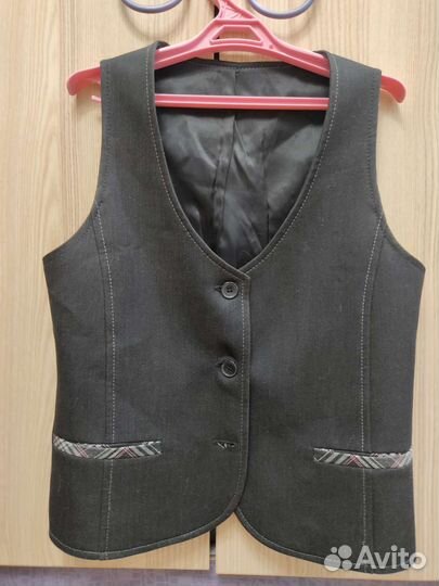 Школьная форма для девочки серая 140-146