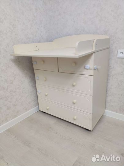 Комод с пеленальным столиком