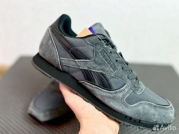 Кроссовки Reebok lux