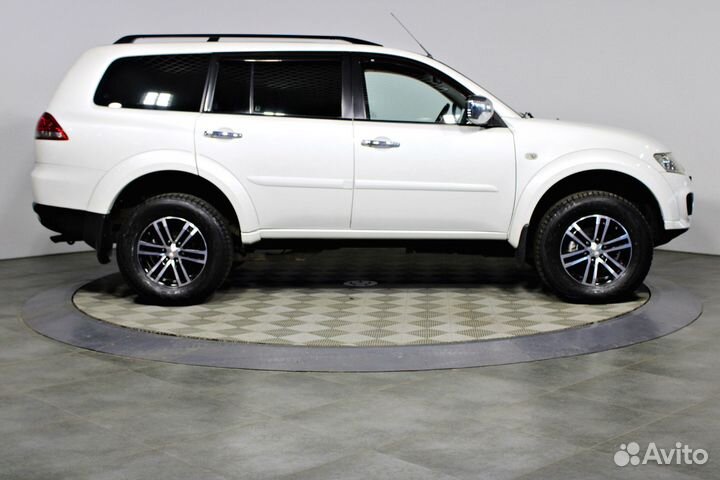 Mitsubishi Pajero Sport 2.5 AT, 2013, 225 492 км