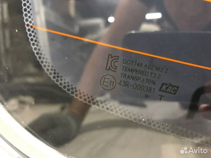 Стекло заднее Hyundai Solaris седан G4FA 2015