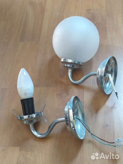 Зеркало,светильник,штанга для душа