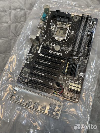 Материнская плата 1150