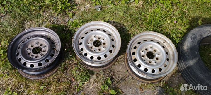 Автомобильные диски r15