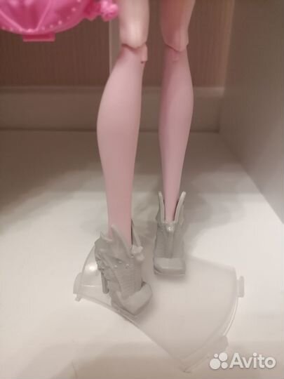 Кукла монстер хай дракулаура бу йорк