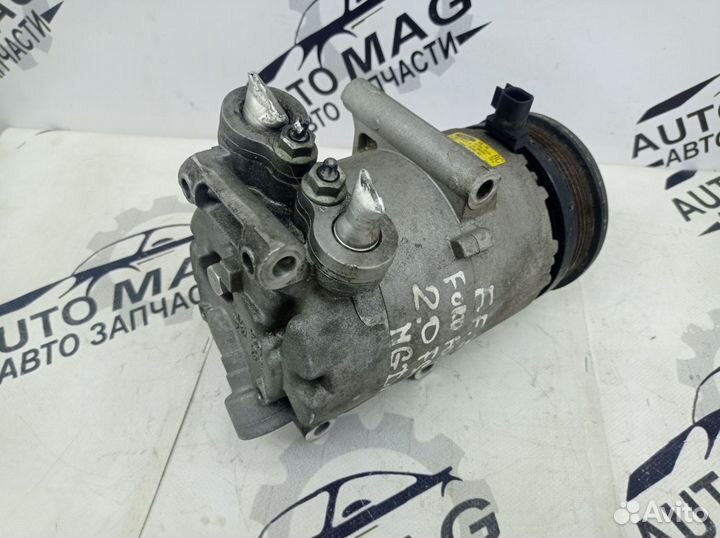 Компрессор кондиционера Ford Focus 3 1.8-2.0L