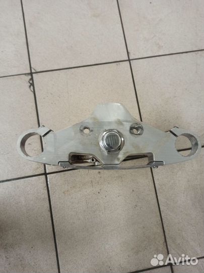 Траверсы вилки Kawasaki Vulcan VN 1500 FI Nomad