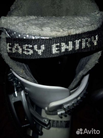 Горнолыжные ботинки